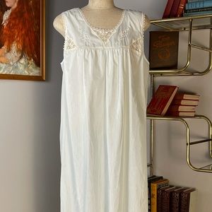 1980’s Floral Applique Nightgown by Barbizon